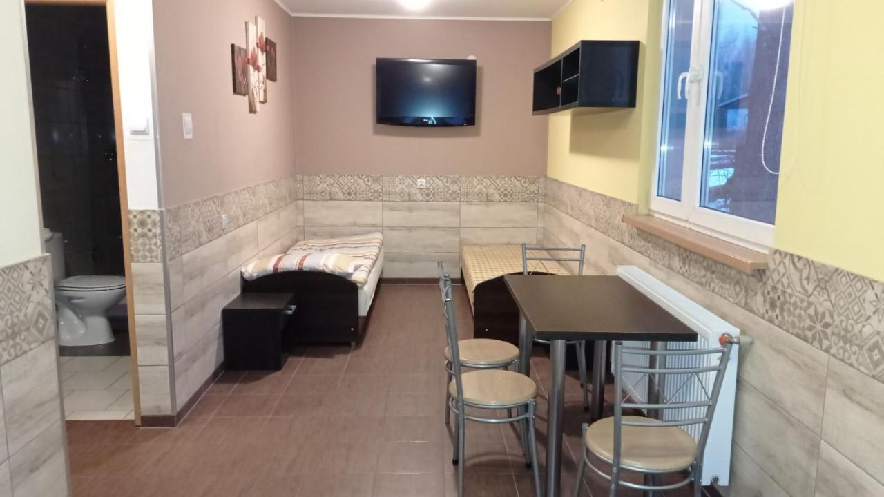 Antares U Basi Privatunterkunft Mloszowa